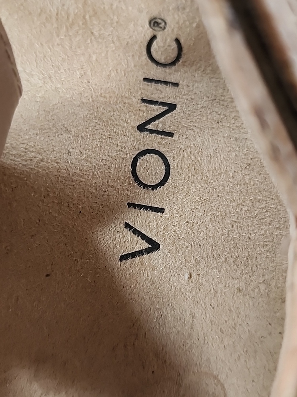 Vionic Amber Women's Cork-Textured Tan & Gold Sandals Size 9 Preowned - Picture 4 of 10